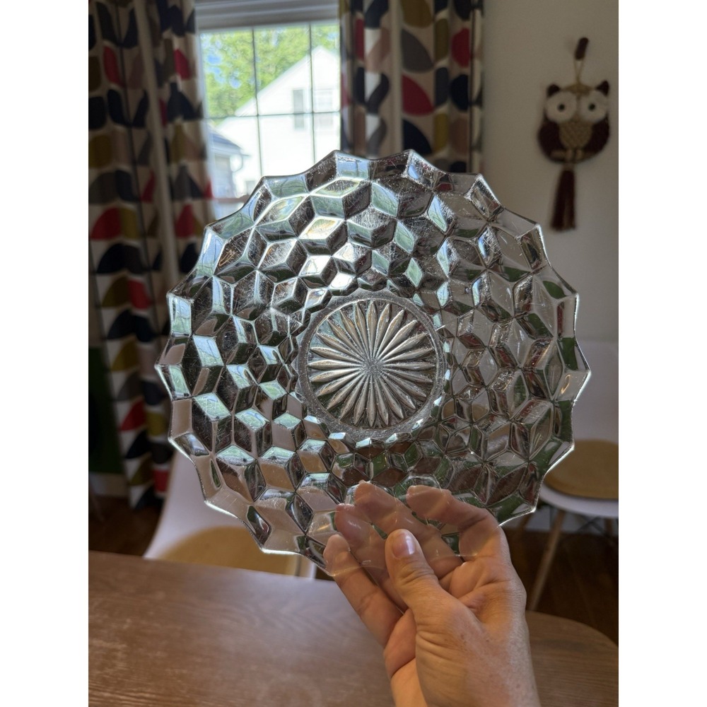 Fostoria American 9" Salad Plate Small Center
